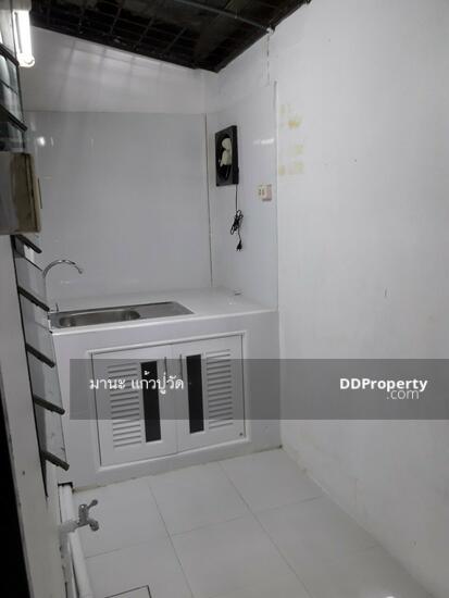 ให้เช่า!ทาวน์เฮาส์ 2ชั้น รีโนเวททั้งหลัง 16ตรว. 2ห้องนอน 2ห้องน้ำ อยู่ถนน ประดิษฐ์มนูธรรม ใกล้ตลาดนัดหัวมุม/เซ็นทรัลอีสต์วิลล์ ให้เช่า8,000/เดือน